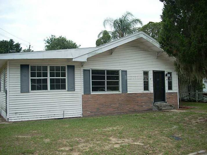 106 Massasoit St, Auburndale, FL 33823