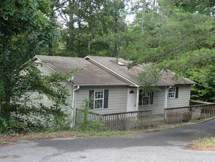 93 Hampton Heath, Dahlonega, GA 30533