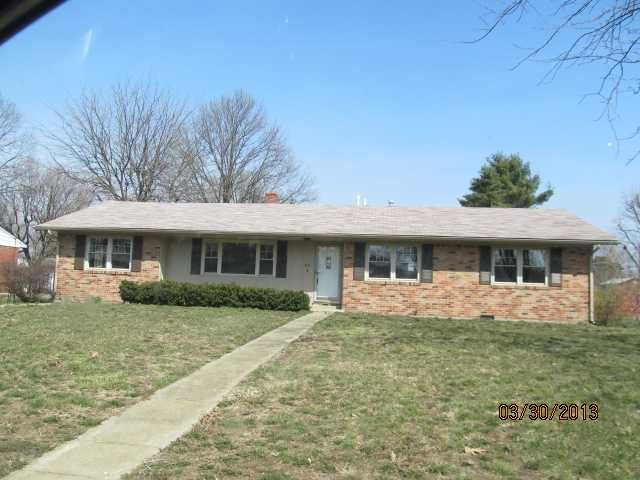 214 Easy St, Bargersville, IN 46106