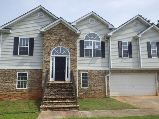 231 Cobblestone Ln, Mcdonough, GA 30252