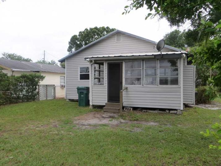 1229 11th Ave W, Palmetto, FL 34221