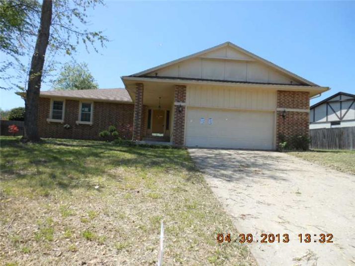 1416 Overo Cir, Springdale, AR 72762