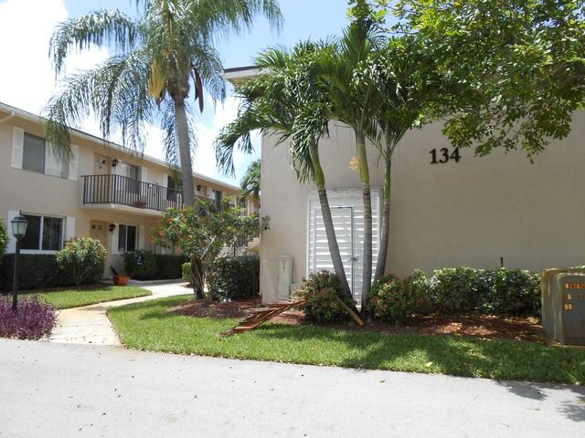 134 Palm Dr Apt 2996, Naples, FL 34112