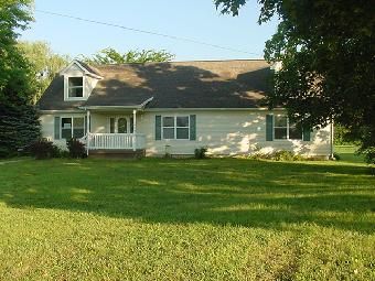 10734 Us Highway 50, Aurora, IN 47001