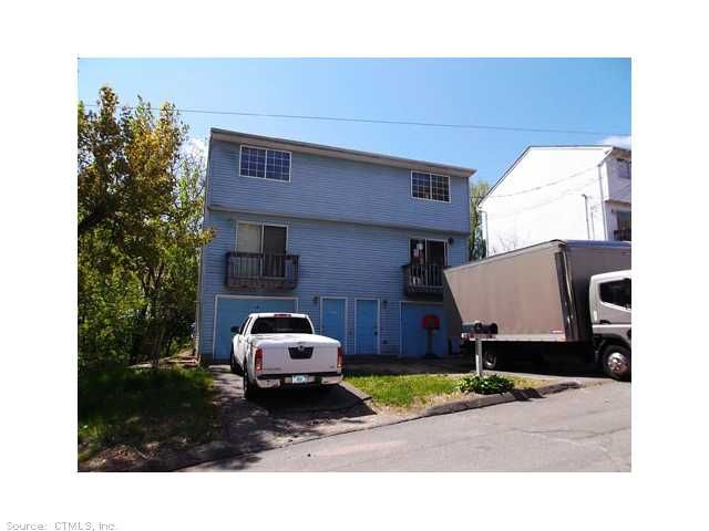 1820 Bella Dr, Waterbury, CT 06704