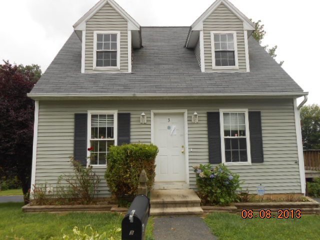 3 Sorrel Road, Waterbury, CT 06704