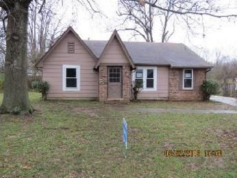 4439 Janssen Dr, Memphis, TN 38128