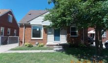 27345 Leroy St Roseville, MI 48066