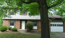 8459 Fernwell Dr Cincinnati, OH 45231