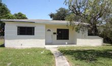 1051 Ne 151st St Miami, FL 33162