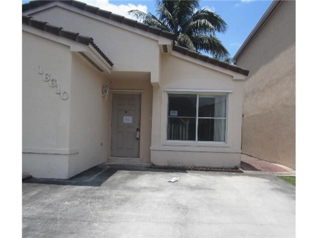 16610 SW 97 TE # 16610, Miami, FL 33196