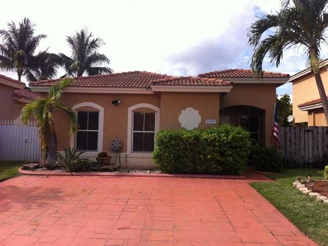 7997 NW 199 TE, Hialeah, FL 33015