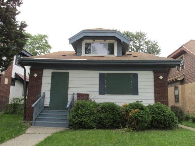 2808 N 38th Street, Milwaukee, WI 53210