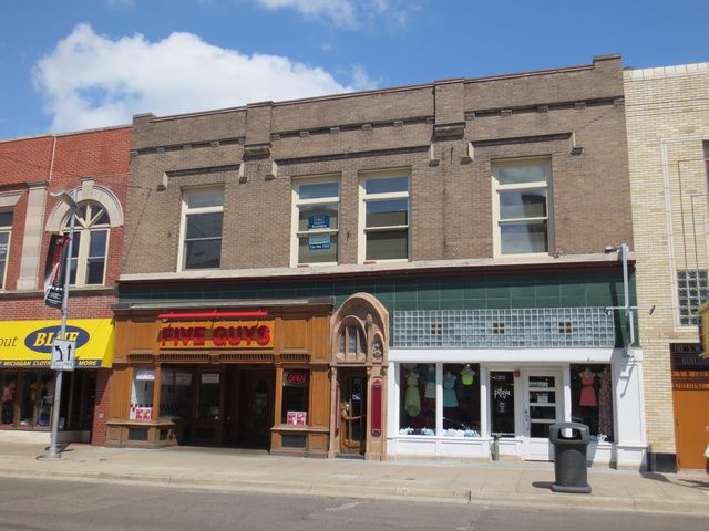 313 S State St, Ann Arbor, MI 48104