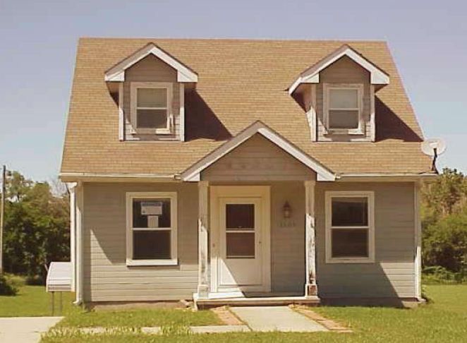 1108 W Main Street, Herington, KS 67449