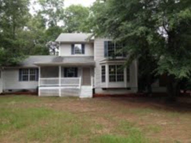 31 Silver Run Dr, Seale, AL 36875