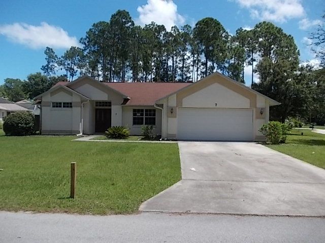 7 Weyanoke Ln, Palm Coast, FL 32164