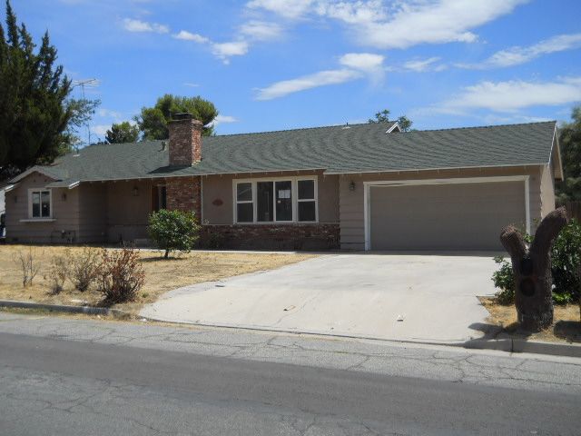 41069 Johnston Avenue, Hemet, CA 92544