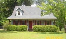 1386 Guinevere Ln Macon, GA 31220