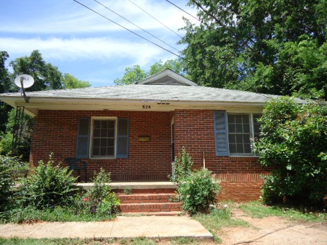 828 N Garden Ter, Macon, GA 31211