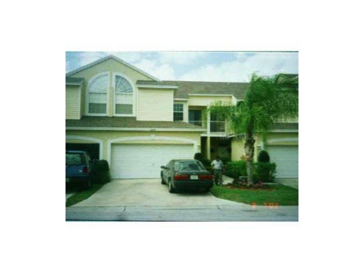 1050 Starkey Rd Apt 906, Largo, FL 33771