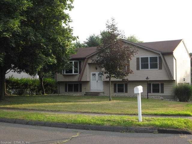 18 Rejean Rd, Southington, CT 06489