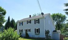 114 Meadow Ln Farmington, ME 04938