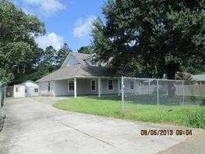 32115 Holm Rd, Walker, LA 70785