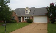 4180 Shadow Oaks Dr Horn Lake, MS 38637