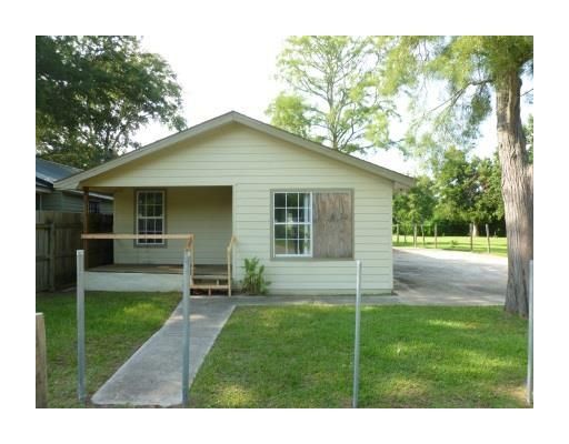 2244 32nd St, Gulfport, MS 39501