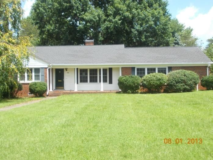 488 Ridgeway Ave, Statesville, NC 28677