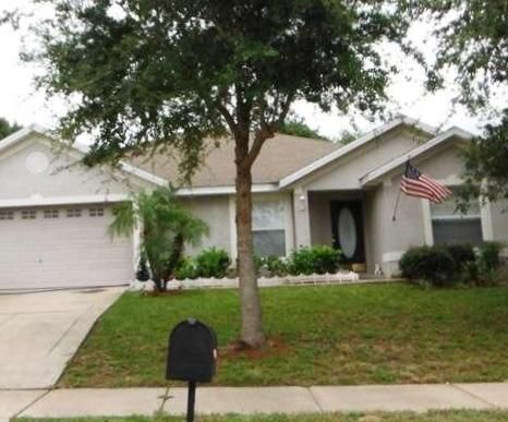 668 Winding Lake Dr, Clermont, FL 34711