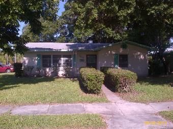 102 20th Street NE, Bradenton, FL 34208