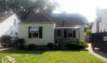 15912 Wakenden Redford, MI 48239