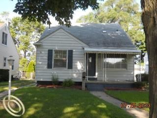 12859 Berwyn, Redford, MI 48239