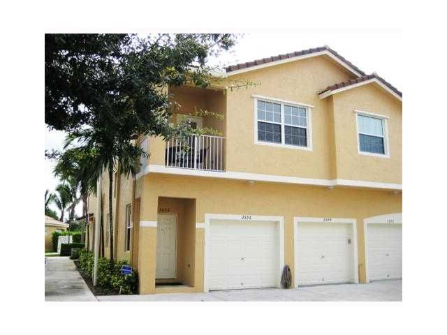 2896 CRESTWOOD TE # 1, Pompano Beach, FL 33063