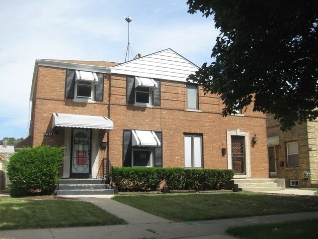 1637 N 22nd Ave, Melrose Park, IL 60160