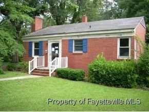 725 Poole Dr, Fayetteville, NC 28303