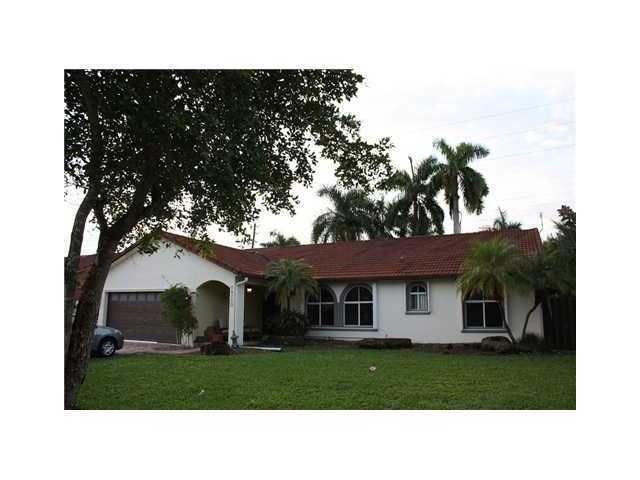 14750 SW 151 TE, Miami, FL 33196