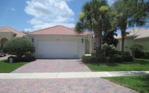 8194 Pine Cay Rd, West Palm Beach, FL 33414