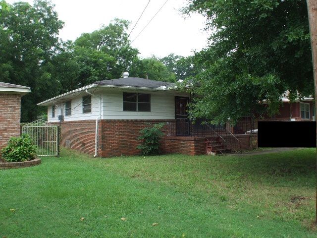 805 St. Julian St, Bessemer, AL 35020