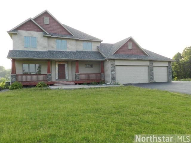 17422 Notre Dame St Ne, Forest Lake, MN 55025