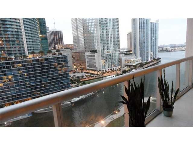 485 BRICKELL AV # 1703, Miami, FL 33131