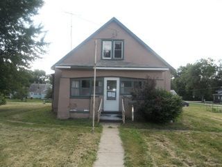 1718 W 2nd St, Ottumwa, IA 52501