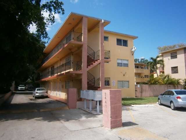 2441 NW 13 ST # 59, Miami, FL 33125