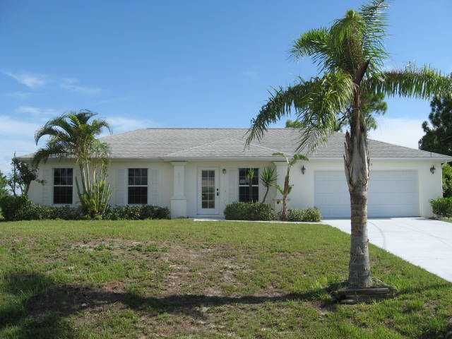 1616 Nw 17th St, Cape Coral, FL 33993