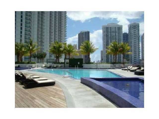 90 3 ST # 2107, Miami, FL 33130