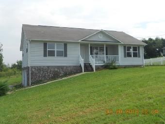 215 Crossover Dr, Greeneville, TN 37743