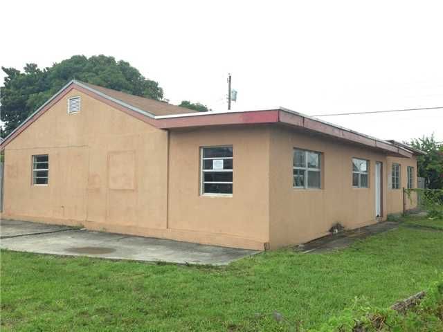 790 Se 8th Ave, Hialeah, FL 33010