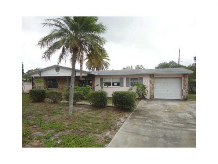 1500 78th Ter N, Saint Petersburg, FL 33702